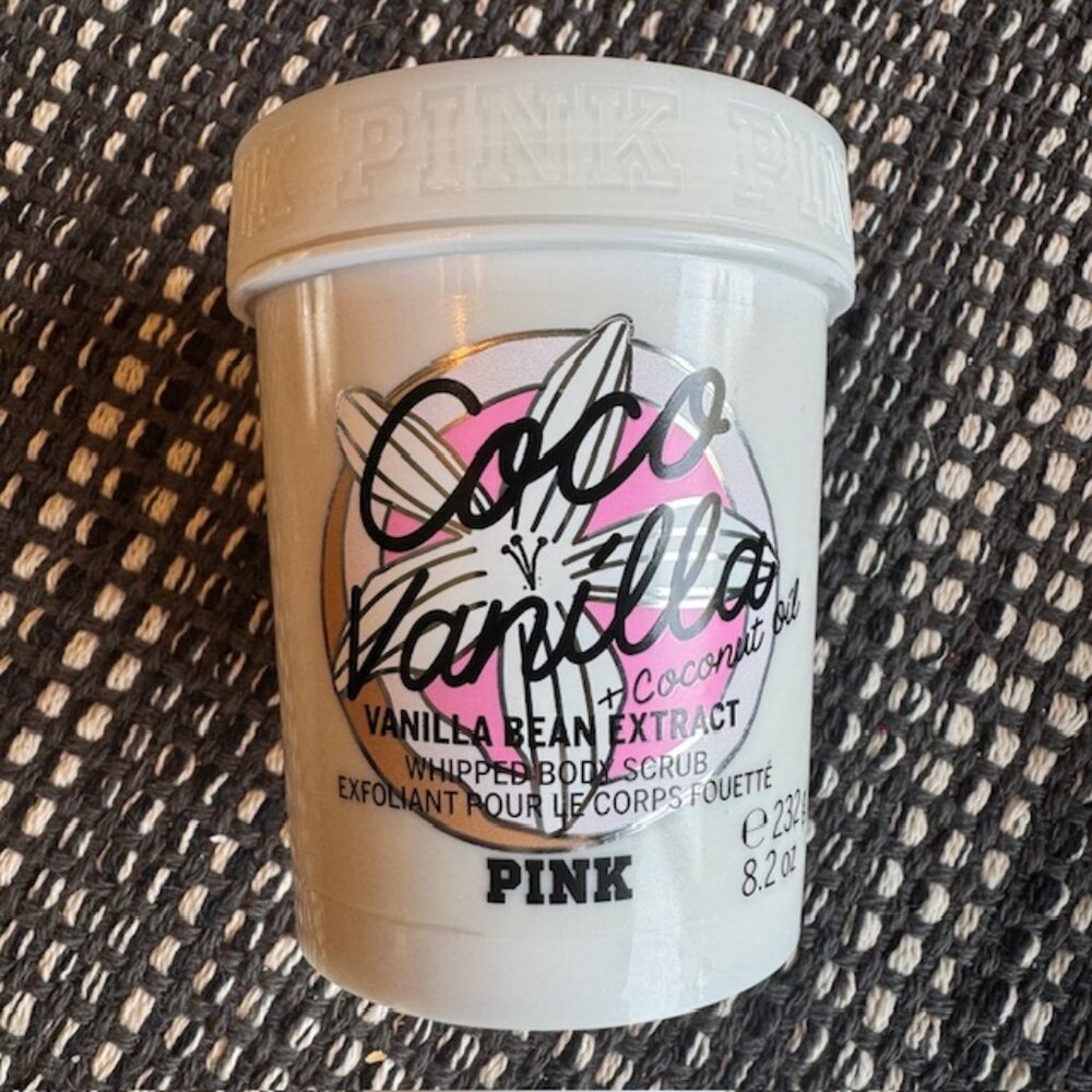 VS Pink Coco Vanilla Whipped Body Scrub 8.2 oz